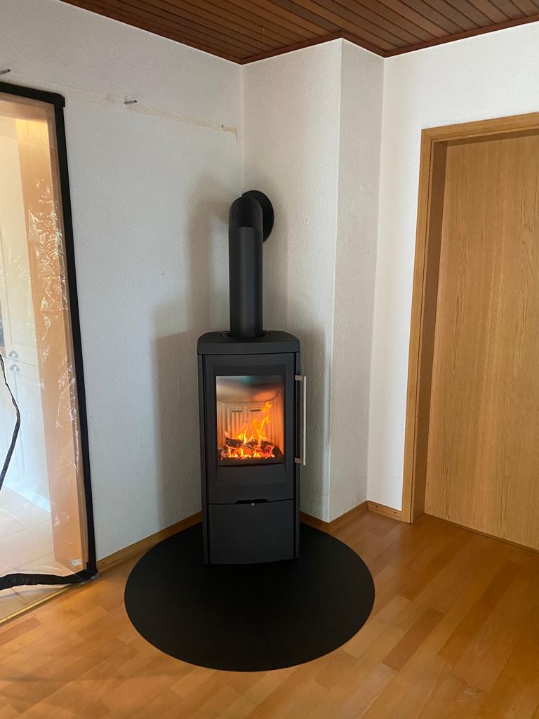 Kaminofen-Termatech-1.jpg